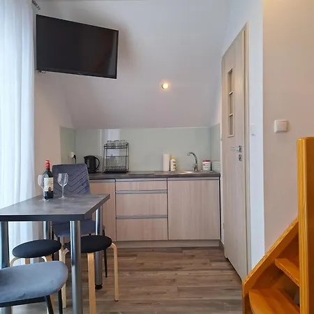 Orlena Apartment